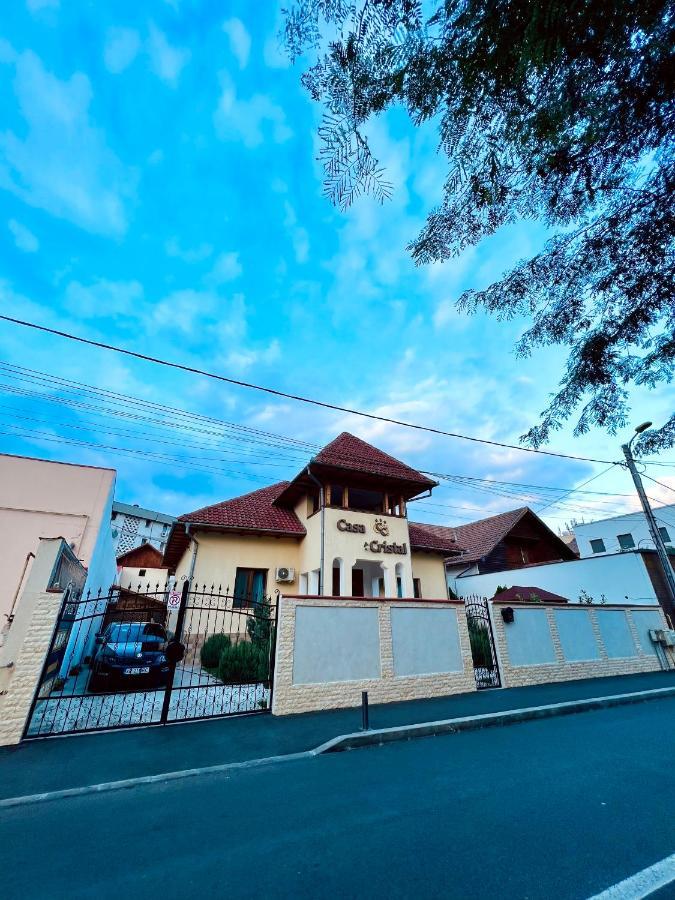 Pensiunea Casa Cristal Târgu Jiu Esterno foto